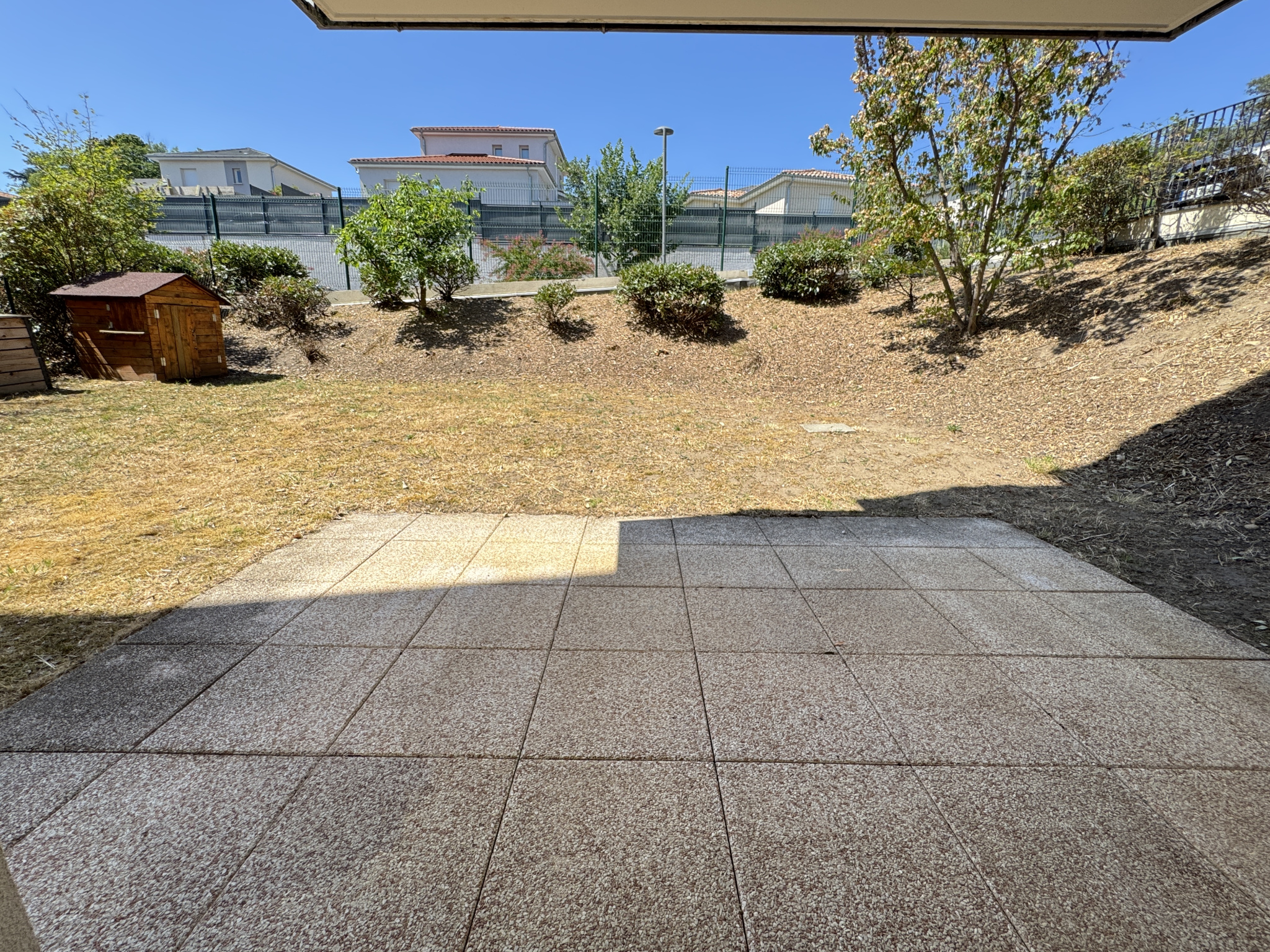 VERNAISON / proche centre - Image 2