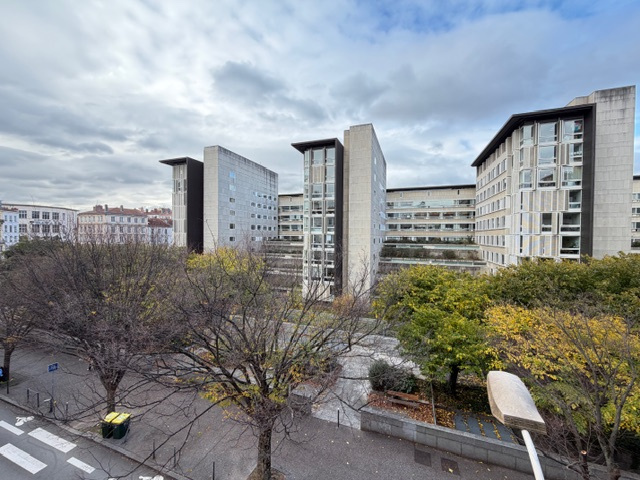 PALAIS DE JUSTICE / HALLES DE LYON