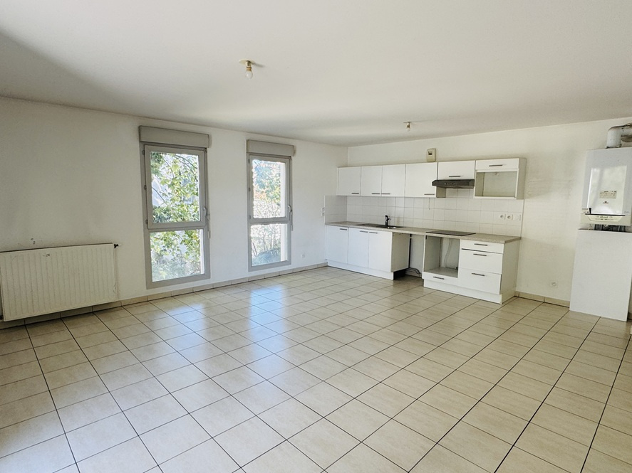 SAINT FONS CENTRE - Image 3