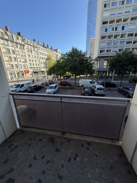 PALAIS DE JUSTICE / HALLES DE LYON - Image 3