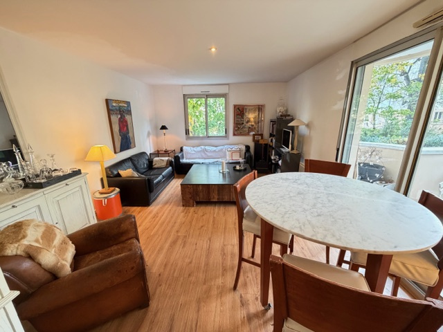 CALUIRE / LIMITE CROIX ROUSSE - Image 3