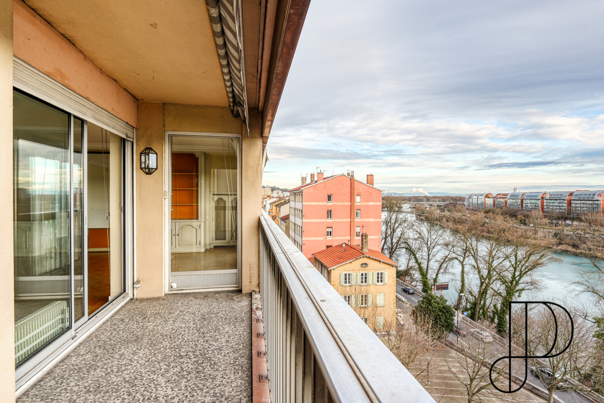 CALUIRE / Limite LYON 4ème